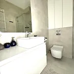 Easy Rent- Business 194, 24h Check-in, Free Parking Lejlighed