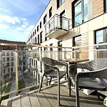 Easy Rent- Business 194, 24h Check-in, Free Parking Lublin
