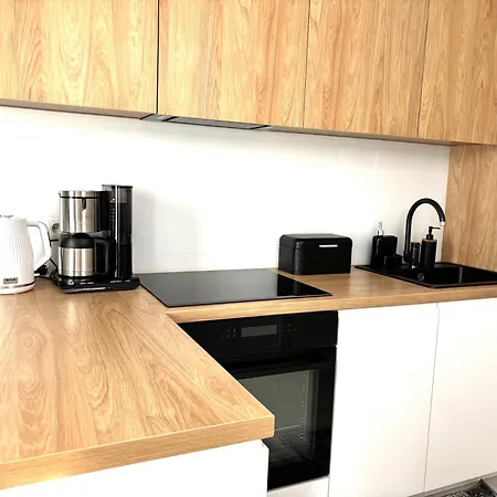 Easy Rent- Business 194, 24h Check-in, Free Parking