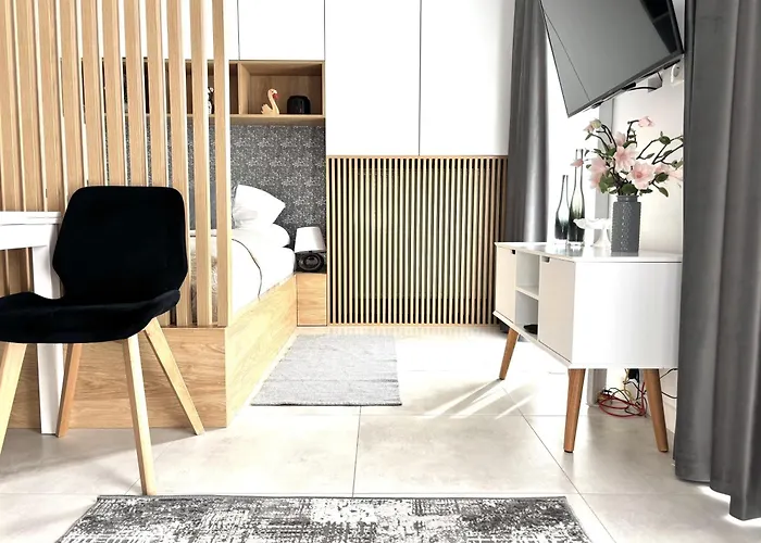 Easy Rent- Business 194, 24h Check-in, Free Parking Apartment