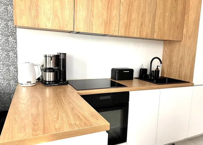 Easy Rent- Business 194, 24h Check-in, Free Parking